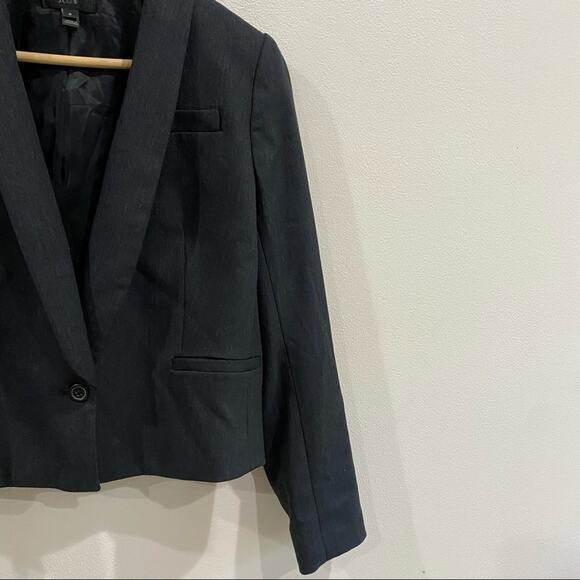 J.Crew Wool Blend Blazer Size 6 Short Black Tailored Cropped Workwear Chic - Picture 4 of 8